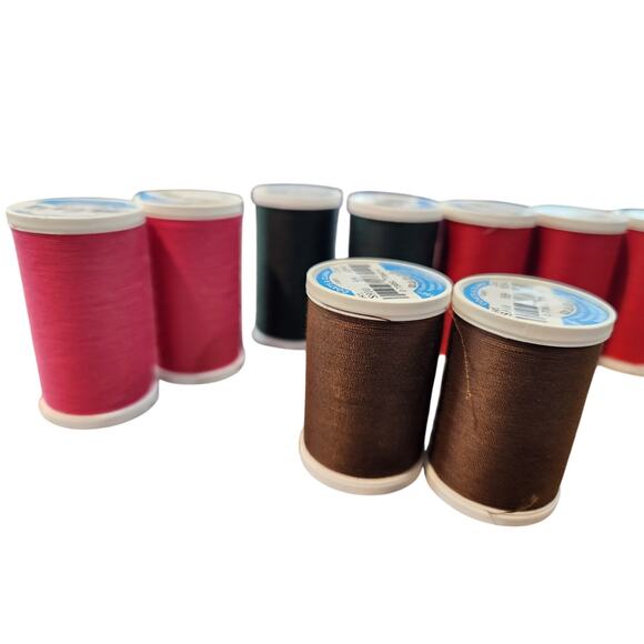 Coats and Clark Thread various colors - Picture 2 of 9